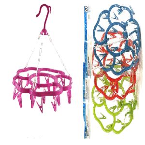 GANCHOS P/ ROPA PLASTICOS 20 PZAS